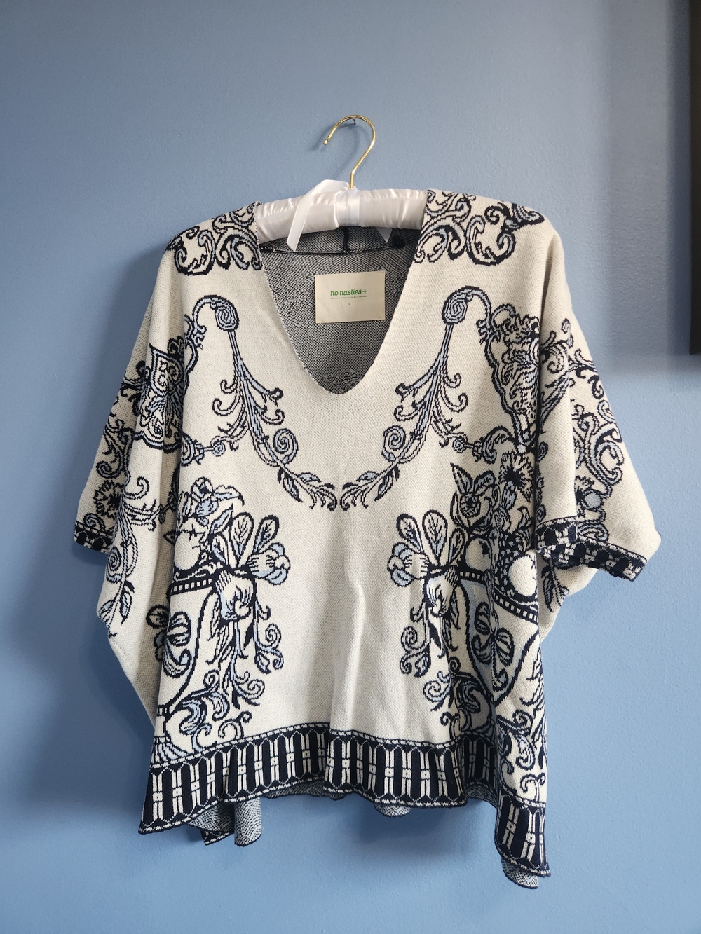 Cream and Navy V-Neck Printed Women’s Top